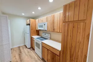 2664 SW 14th Dr, Gainesville, FL 32608 - Photo 5