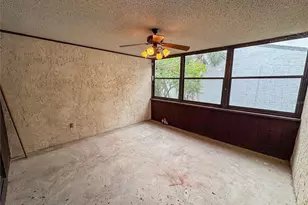 2640 SW 14th Dr, Gainesville, FL 32608 - Photo 17