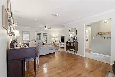 4731 NW 39th Street, Gainesville, FL 32606 - Photo 5