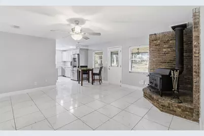 11908 NW 164th Terrace, Alachua, FL 32615 - Photo 5