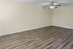 501 SW 75th St, Gainesville, FL 32607 - Photo 3