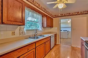 1500 NW 30th St, Gainesville, FL 32605 - Photo 19