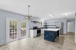 4049 NE 80th Ave, High Springs, FL 32643 - Photo 9