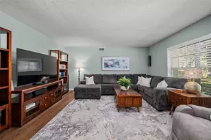 8115 SW 1st Pl, Gainesville, FL 32607 - Photo 5