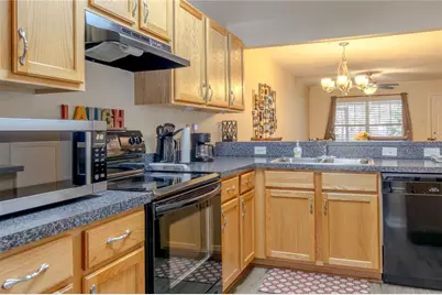 2306 SW 42nd Drive #145, Gainesville, FL 32607 - Photo 5