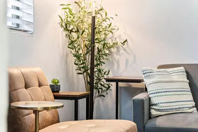 825 NW 19th Avenue, Gainesville, FL 32609 - Photo 9