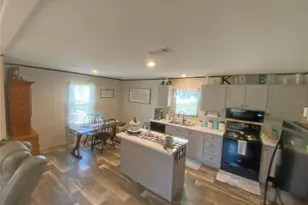 203 SW 5th Ave, Palatka, FL 32177 - Photo 9