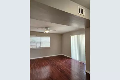 2360 SW Archer Road SW #205, Gainesville, FL 32608 - Photo 5