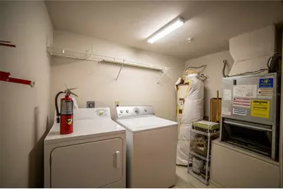 2360 SW Archer Road #907, Gainesville, FL 32608 - Photo 9