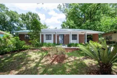 2907 NE 19th Street, Gainesville, FL 32609 - Photo 1
