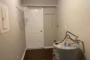 2858 SW 39th Ave, Gainesville, FL 32608 - Photo 9