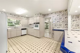 630 SW 26th Pl, Gainesville, FL 32601 - Photo 19