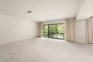 630 SW 26th Pl, Gainesville, FL 32601 - Photo 13