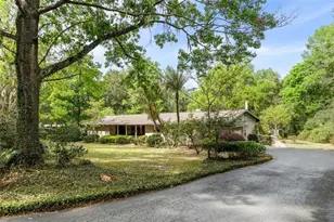 630 SW 26th Pl, Gainesville, FL 32601 - Photo 37