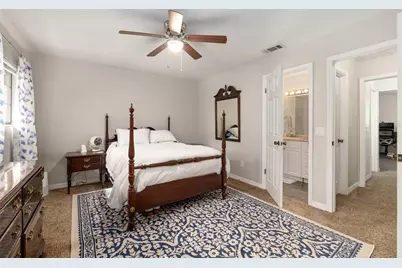 900 SW 62nd Boulevard #D24, Gainesville, FL 32607 - Photo 25