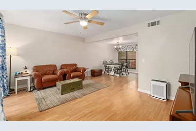900 SW 62nd Boulevard #D24, Gainesville, FL 32607 - Photo 11