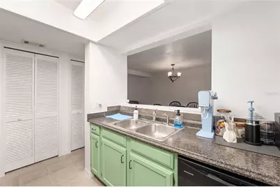 900 SW 62nd Boulevard #D24, Gainesville, FL 32607 - Photo 17