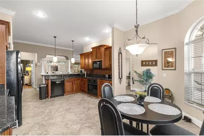 1314 Camero Drive, The Villages, FL 32159 - Photo 7