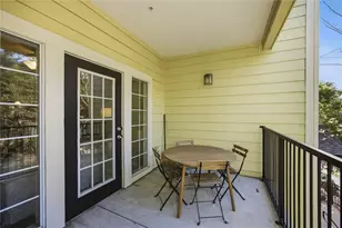 1245 SW 9th Rd, Gainesville, FL 32601 - Photo 23