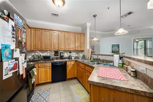 1245 SW 9th Rd, Gainesville, FL 32601 - Photo 13