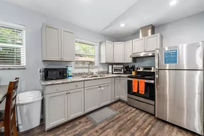 2256 W University Avenue, Gainesville, FL 32603 - Photo 11