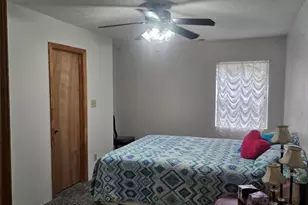 4250 NW 81st Ln, Bell, FL 32619 - Photo 39