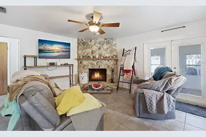 10908 NW 60th Terrace, Alachua, FL 32615 - Photo 3