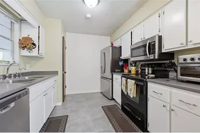 10908 NW 60th Terrace, Alachua, FL 32615 - Photo 7