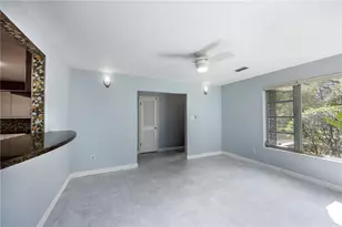 1421 NW 30th St, Gainesville, FL 32605 - Photo 29