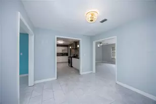 1421 NW 30th St, Gainesville, FL 32605 - Photo 31