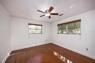 1421 NW 30th St, Gainesville, FL 32605 - Photo 43