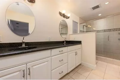 3930 NW 32nd Place, Gainesville, FL 32606 - Photo 25