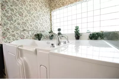 5717 NW 43rd Road, Gainesville, FL 32606 - Photo 13