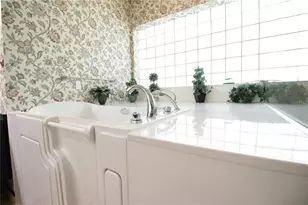 5717 NW 43rd Rd, Gainesville, FL 32606 - Photo 13