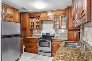 1701 38th Ave, Saint Petersburg, FL 33713 - Photo 19