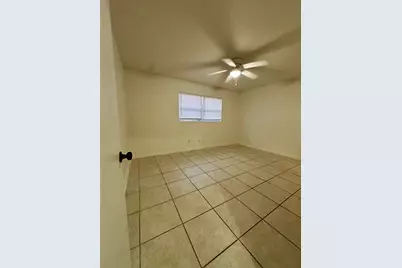 1916 NE 21st Place, Gainesville, FL 32609 - Photo 5