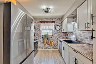 22434 NW 176th Ave, High Springs, FL 32643 - Photo 7