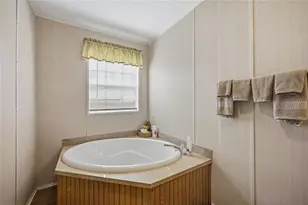 16564 NW 85th Terrace, Fanning Springs, FL 32693 - Photo 23