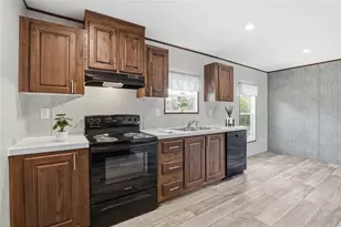 2231 SE 132nd Ct, Morriston, FL 32668 - Photo 15