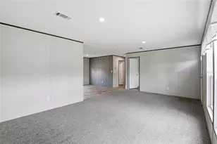 2231 SE 132nd Ct, Morriston, FL 32668 - Photo 7