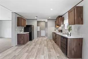 2231 SE 132nd Ct, Morriston, FL 32668 - Photo 13