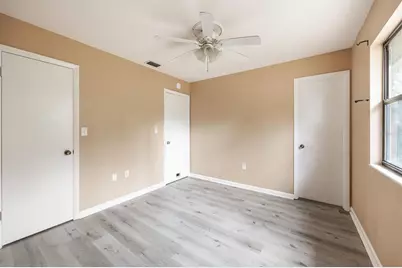 1731 NW 32 Place, Gainesville, FL 32605 - Photo 9