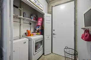 2515 SW 35th Pl, Gainesville, FL 32608 - Photo 17