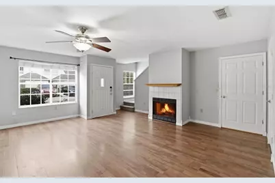 5269 SW 97th Drive #15, Gainesville, FL 32608 - Photo 3