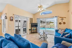 2610 Walden Ct, Kissimmee, FL 34743 - Photo 9