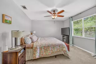 2715 NW 104th Ct, Gainesville, FL 32606 - Photo 9