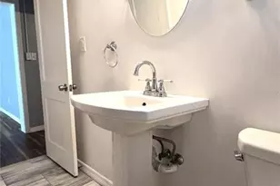 1131 NE 10th Ave, Gainesville, FL 32601 - Photo 15