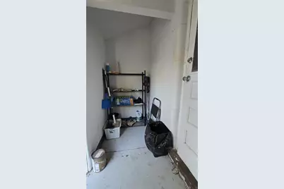 1131 NE 10th Avenue, Gainesville, FL 32601 - Photo 11