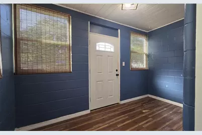 1131 NE 10th Avenue, Gainesville, FL 32601 - Photo 23