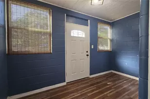 1131 NE 10th Ave, Gainesville, FL 32601 - Photo 23